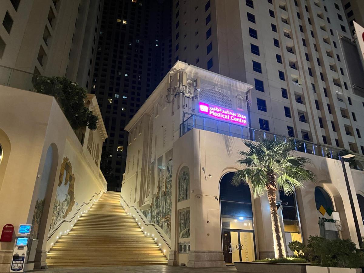 Lunar Hostel - Jbr Dubai Dış mekan fotoğraf