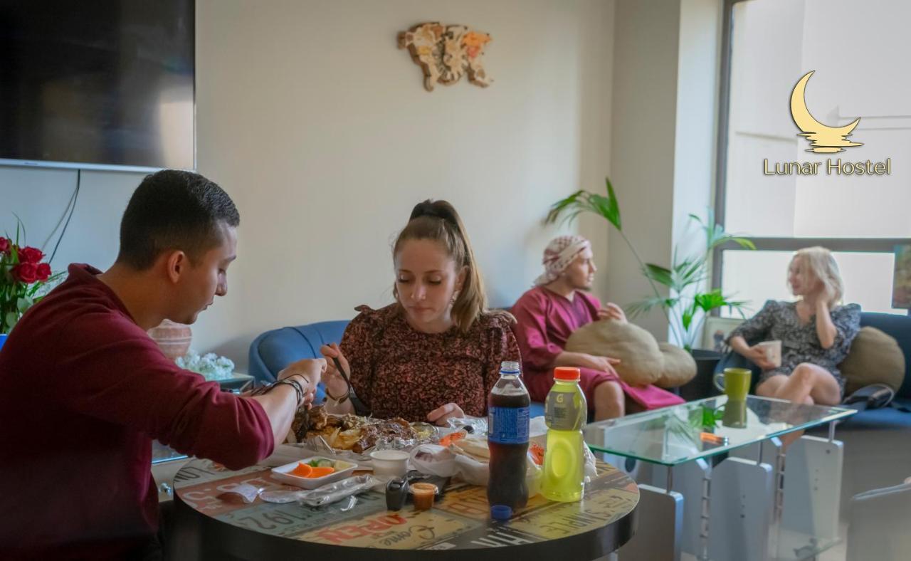 Lunar Hostel - Jbr Dubai Dış mekan fotoğraf