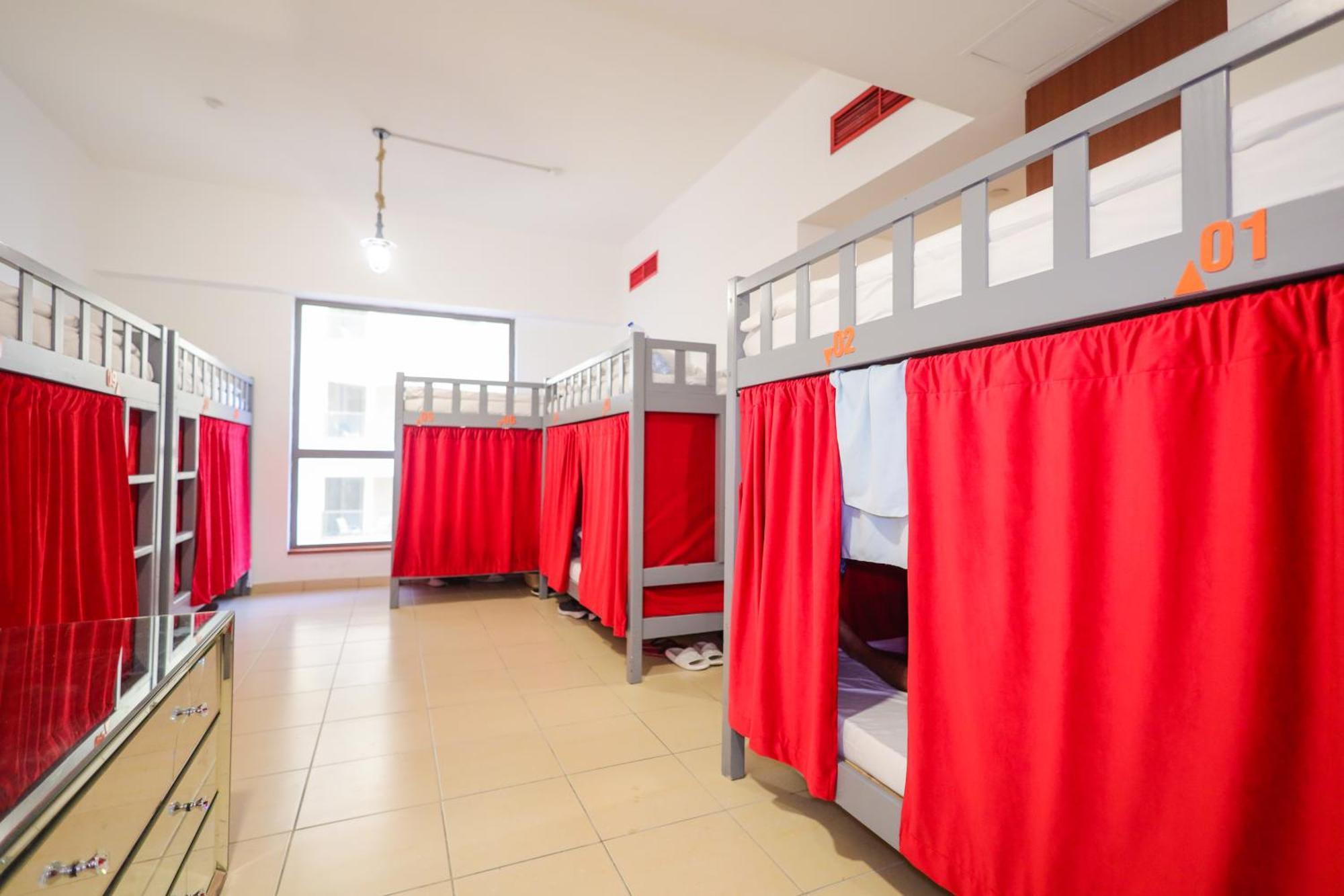 Lunar Hostel - Jbr Dubai Dış mekan fotoğraf