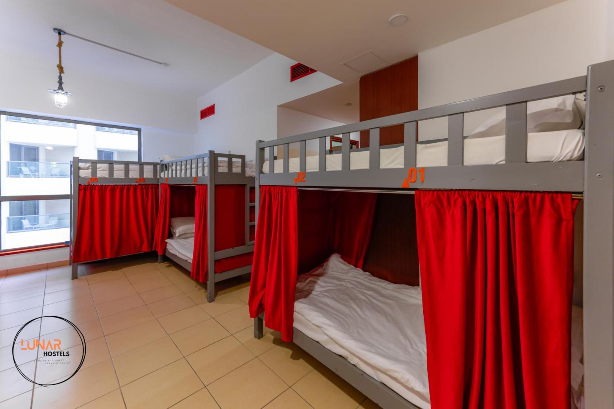 Lunar Hostel - Jbr Dubai Dış mekan fotoğraf